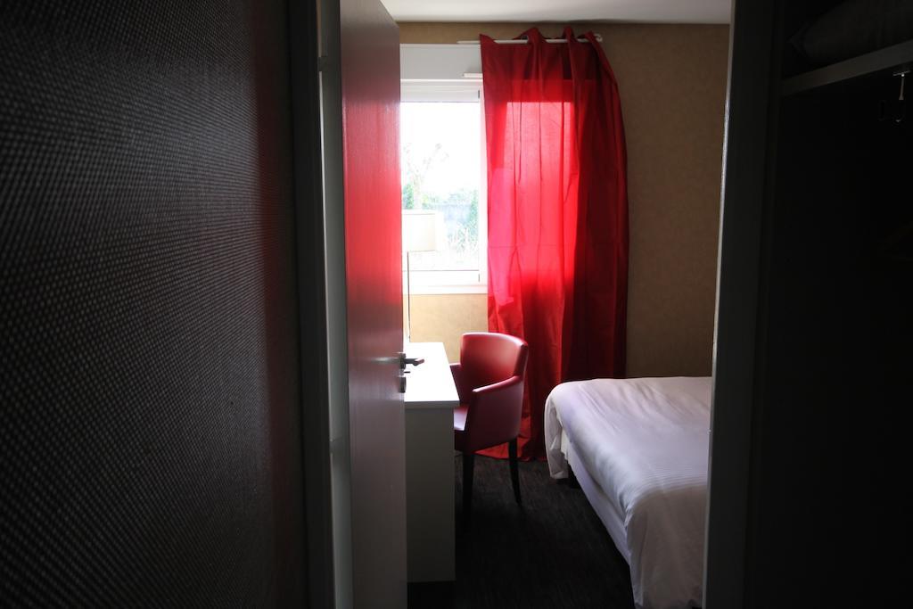 Hotel D'Arcins Latresne Exteriör bild